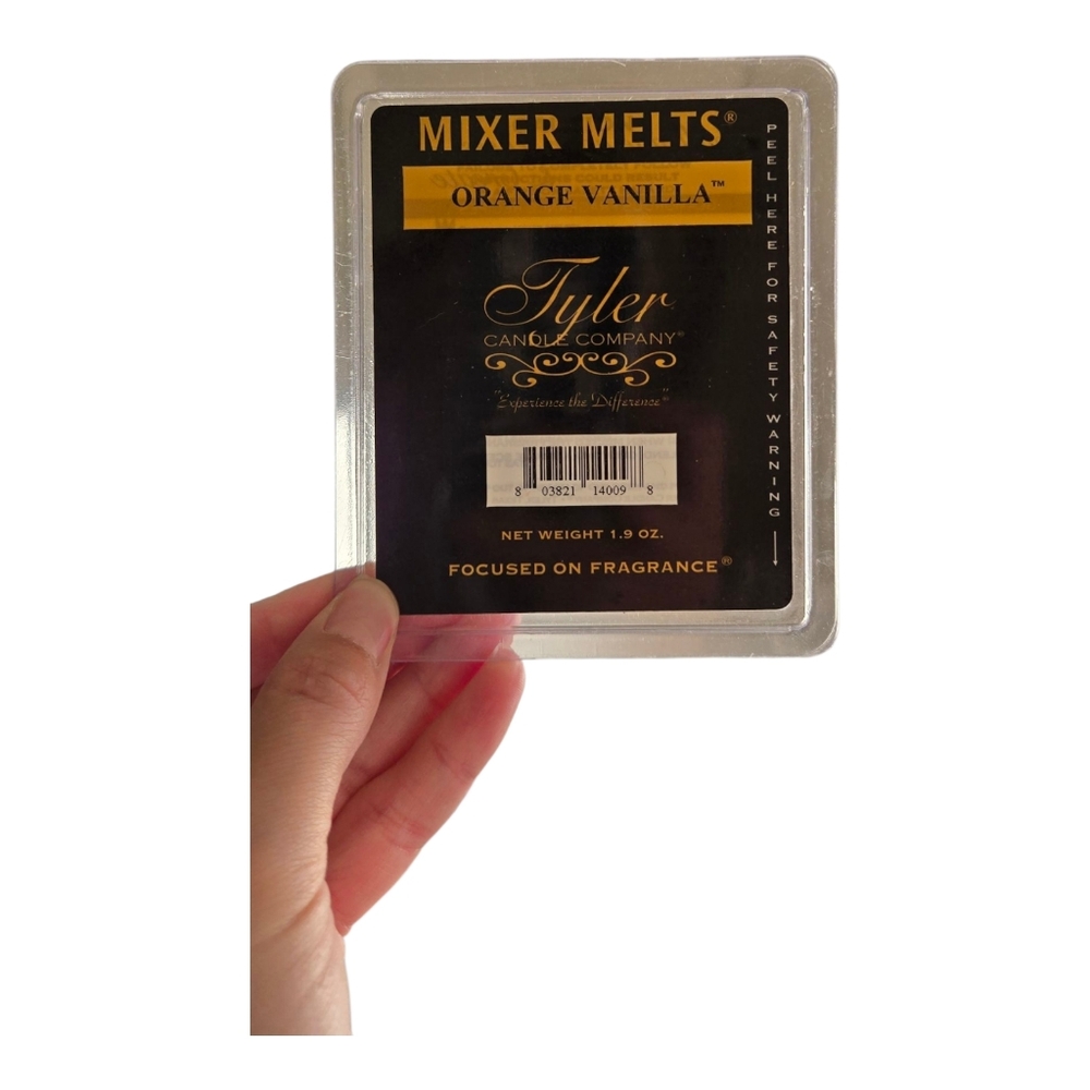 Tyler Wax Melts Trophy And Orange Vanilla Fragrance - Picture 2 of 4